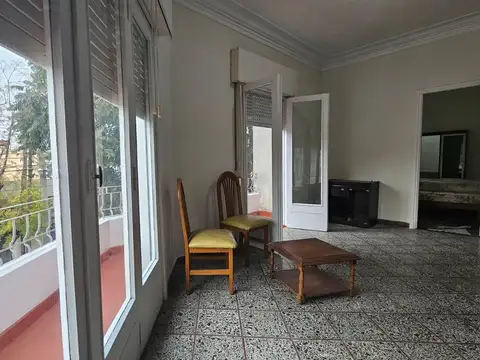 Depto Tipo Casa en Alquiler de 2 dormitorios