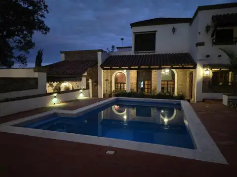 Casa en Venta de 4 dormitorios