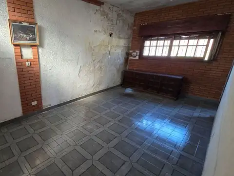 Depto Tipo Casa en Venta 46 años