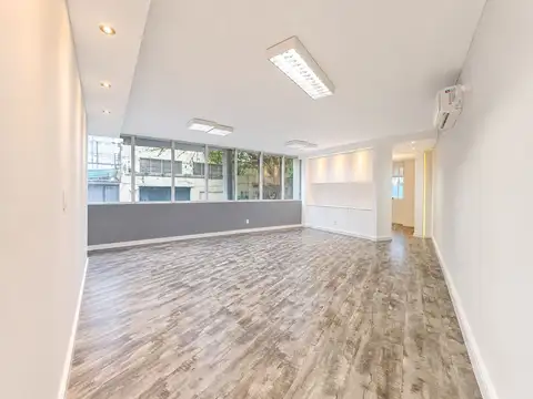 VENTA OFICINA DE 60 M2 CON 2 COCHERAS CABALLITO