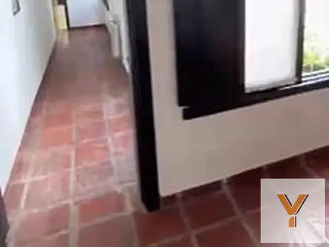 Depto Tipo Casa 3 ambientes con 2 baños