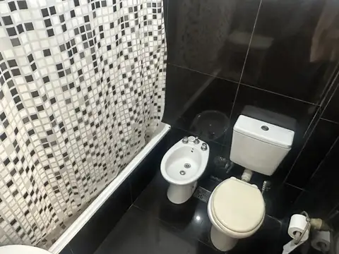 Depto Tipo Casa en Venta en Parque Avellaneda, USD 50.000