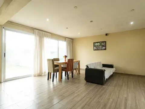 CASA EN VENTA EN VILLA ELISA