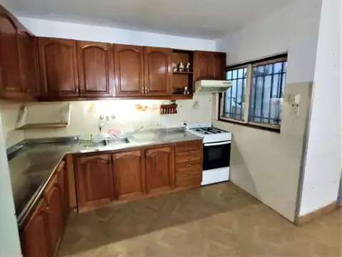 Depto Tipo Casa en Venta al Oeste