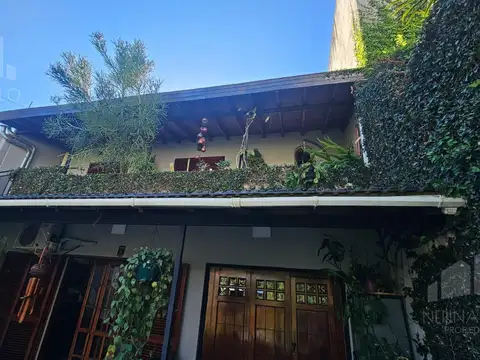Venta casa 4 ambientes en Barrio Naon