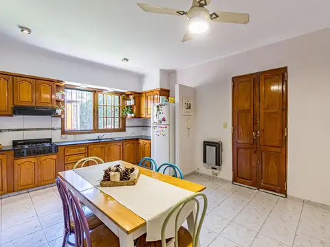 Casa en Venta en Echesortu, USD 220.000
