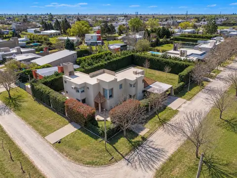 Casa en Venta de 4 dormitorios