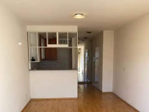 Asamblea 24 , Piso 4