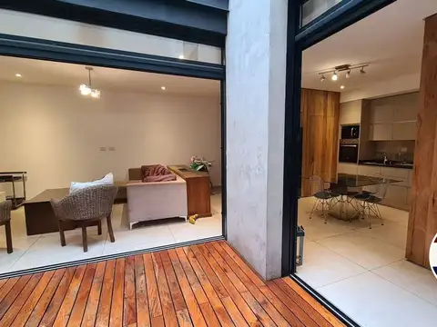 Vende casa PH con patio en Palermo Soho