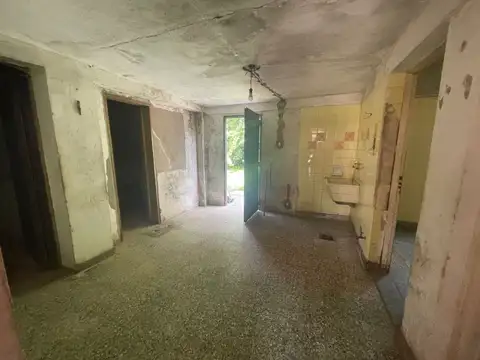 Casa 3 ambientes con 1 baño