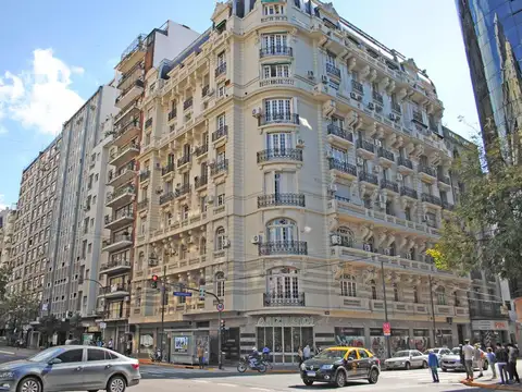 Oficina en edificio Rodrigué, Patrimonio histórico de la Ciudad