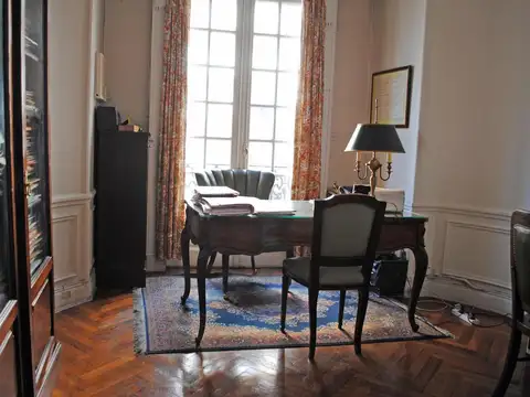 Oficina en edificio Rodrigué, Patrimonio histórico de la Ciudad