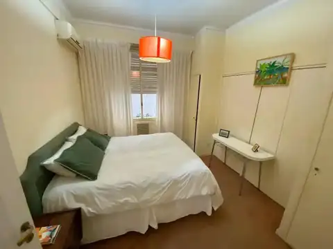 Carlos Pellegrini  1200 - 6 amb