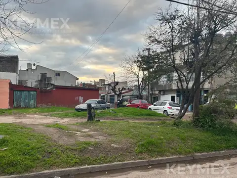 VENTA DE CASA EN BARRIO VICENTE LOPEZ EN VILLA CELINA