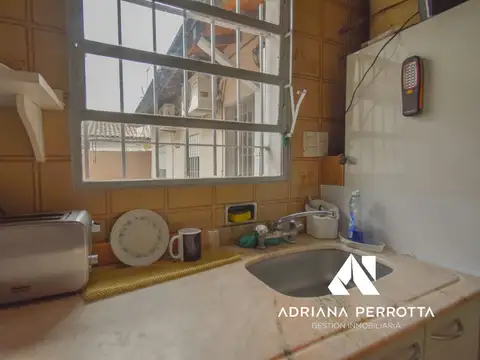 Local - Venta - Argentina, Almirante Brown - Av. Hipolito YRIGOYEN 14883