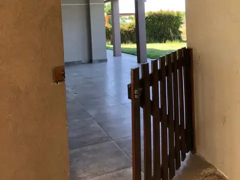 Casa en Venta al Este