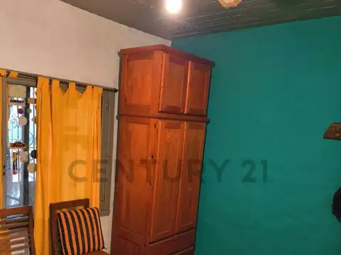 VENTA - CASA Y DEPARTAMENTO - GARIN