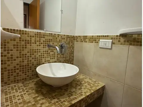 Departamento en Alquiler con 1 cocheras