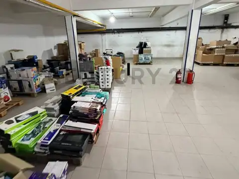 Carlos María de Alvear 1200