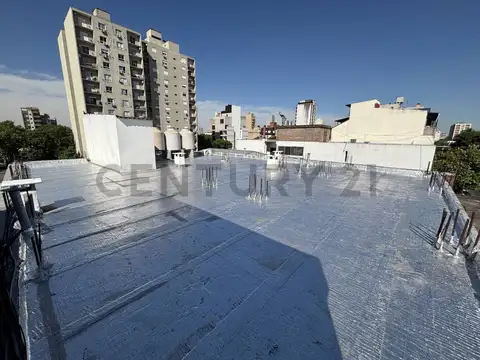 Av. Presidente Perón 1800, Piso 0