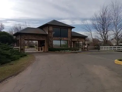 Venta de Lote en La Rinconada Barrio Privado Ibarlucea