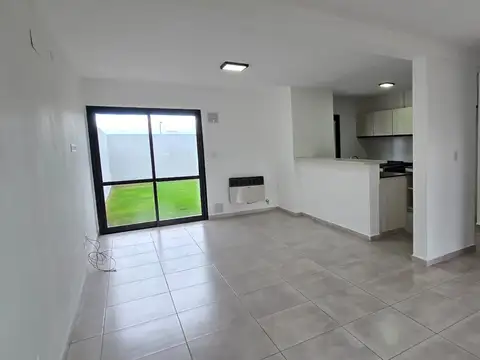 Av La Donosa 100