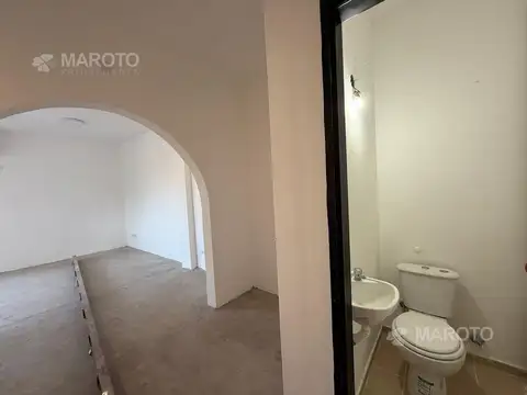 Alquiler Local en Ingeniero Maschwitz sobre Colectora Este