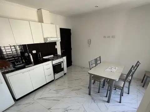 Montevideo 1500, Piso 2