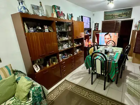 CASA DUPLEX 4 AMB VENTA MINISTRO RIVADAVIA GARAGE