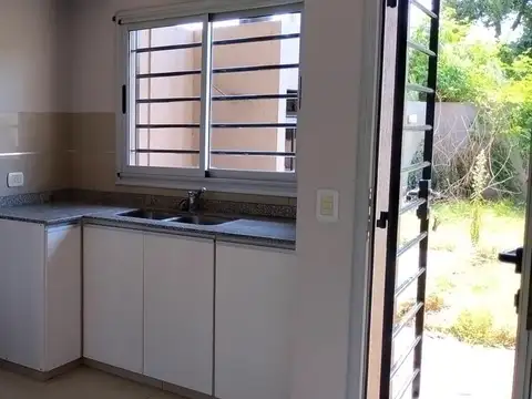 Depto Tipo Casa en Venta de 2 dormitorios