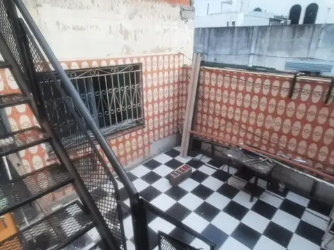 Depto Tipo Casa en Venta de 9 ambientes