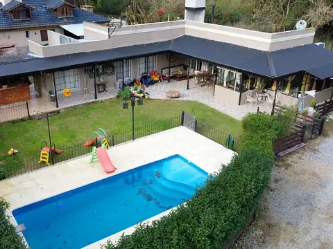 VENTA CASA 3 AMB CON PILETA JARDIN El JAGUEL