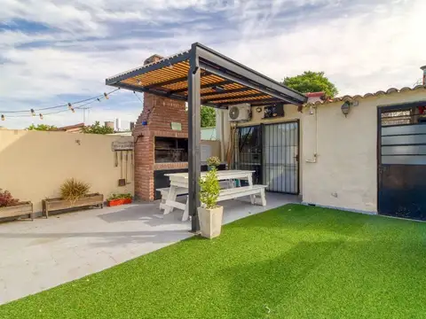 Ph en Venta - 2 Dormitorios con Terraza y Cochera