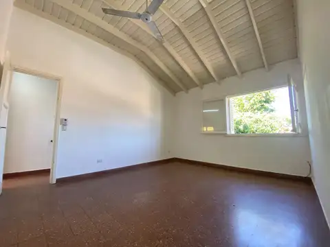 Depto Tipo Casa en Alquiler en Saavedra, $ 900.000