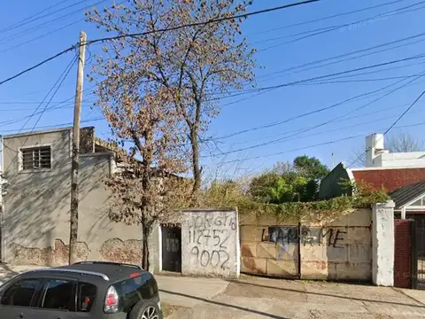 DOS LOTES A MTS DE AUT DELLEPIANE. RETASADOS