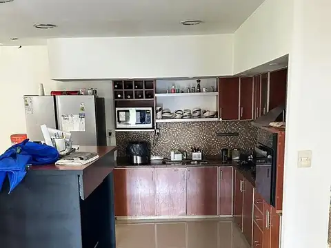 Casa 3 dormitorios  terreno 972 m