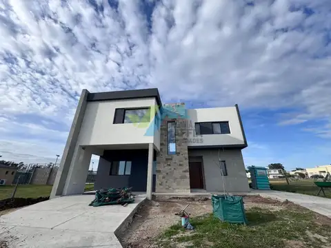 Casa en Venta en Pilar Del Este, USD 250.000