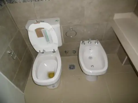 Depto Tipo Casa 2 ambientes con 1 baño