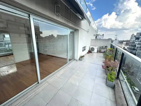 Departamento en Alquiler con 1 cocheras