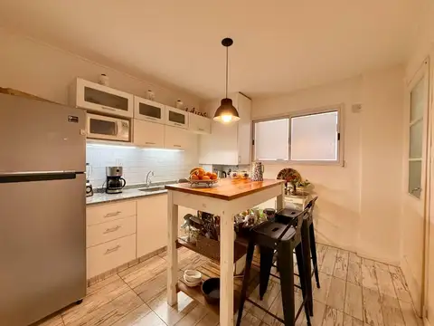 VENTA SEMIPISO 4 AMBIENTES - APTO CREDITO - CENTRO