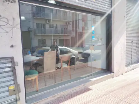Avellaneda - Av. Manuel Belgrano al 4600