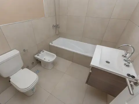 Departamento 3 ambientes con 2 baños