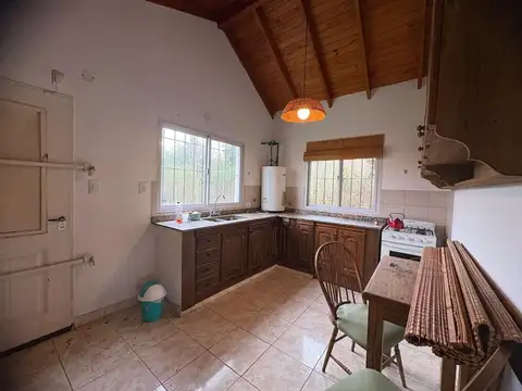 CASA EN ALQUILER ZARATE