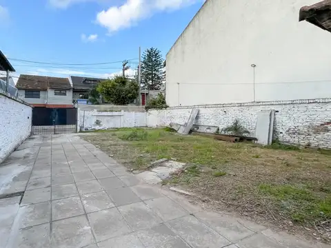 Galpon en Venta 37  mts Fondo