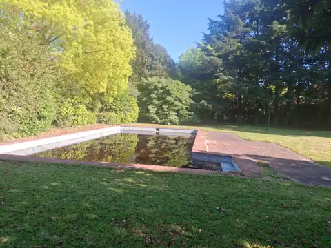 Quinta en Venta con 1 cochera
