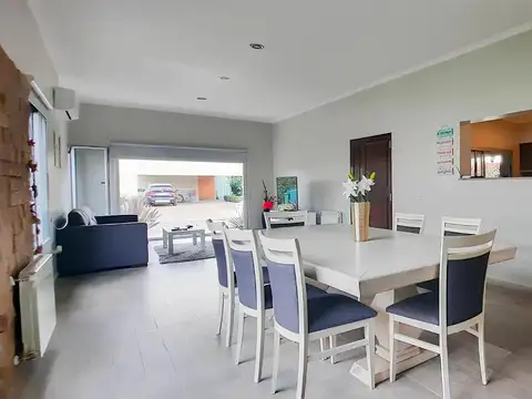 Casa en Venta en Funes, USD 420.000