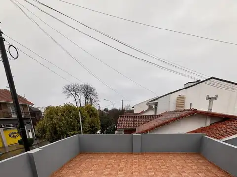 Depto Tipo Casa en Venta en Primera Junta, USD 130.000