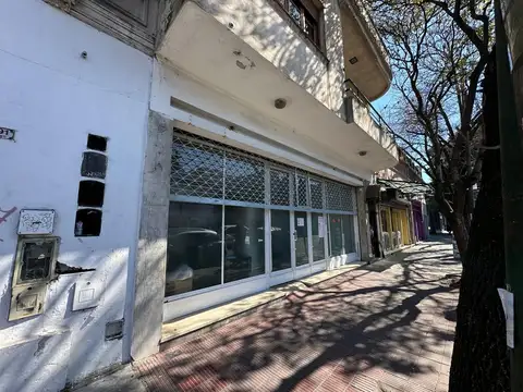 Local en Alquiler en Temperley, $ 1.800.000