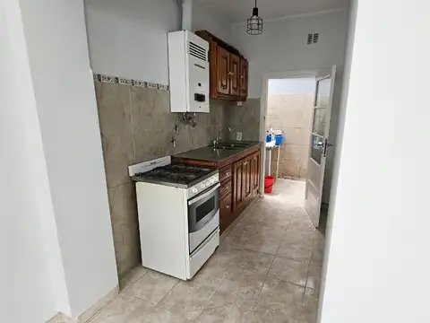 Depto Tipo Casa 2 ambientes con 1 baño