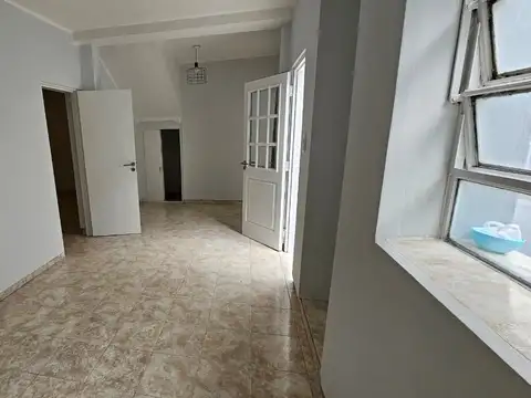 Depto Tipo Casa en Alquiler de 2 ambientes